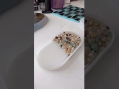 Hãy chiếu sáng những sáng tạo của bạn bằng nhựa epoxy trong suốt