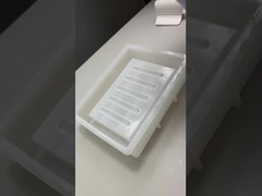 Sự biến đổi thanh lịch bằng nhựa tinh khiết